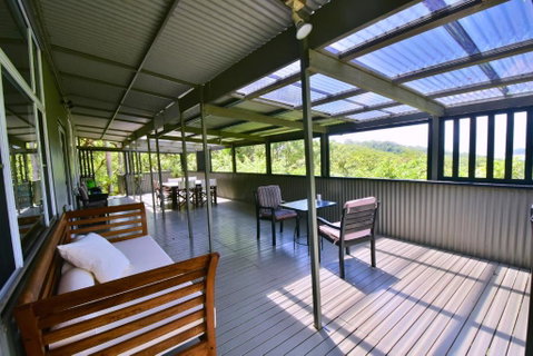 Cow Bay Hilltop Escape - Sunshine Coast Tourism 5