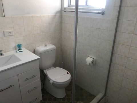 Flat 1 3 Bay Lane - Sunshine Coast Tourism 3