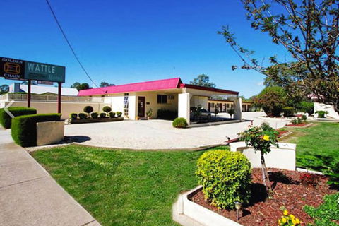 Wattle Motel - Sunshine Coast Tourism 6