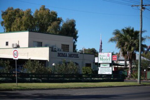Roma Motel - Sunshine Coast Tourism 0