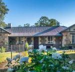 Stoneleigh Cottage Bed  Breakfast - Holiday Sunshine Coast