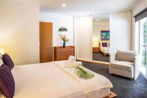 Four Mile Beach Retreat - Sunshine Coast Tourism 2