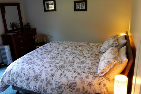 Eagles Roost Farmstay B & B - Holiday Sunshine Coast 4