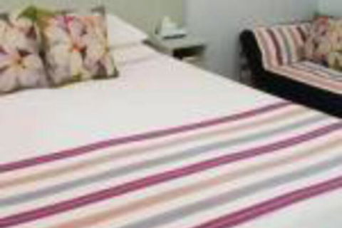 Arcadia Motel - Holiday Sunshine Coast 0