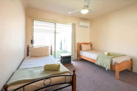 Huntington Villas - Sunshine Coast Tourism 7
