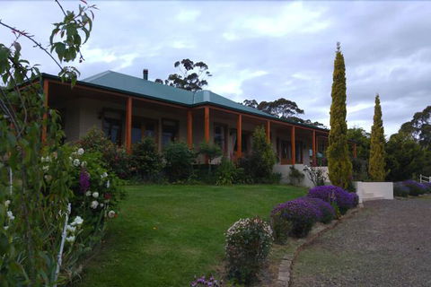 Ambience On Huon B&B - Holiday Sunshine Coast 2