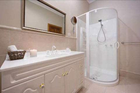 Ambience On Huon B&B - Holiday Sunshine Coast 6
