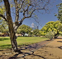 myOZexp Palmerston Lodge - Sunshine Coast Tourism