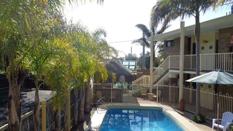 Abel Tasman Waterfront Motel - Holiday Sunshine Coast 3