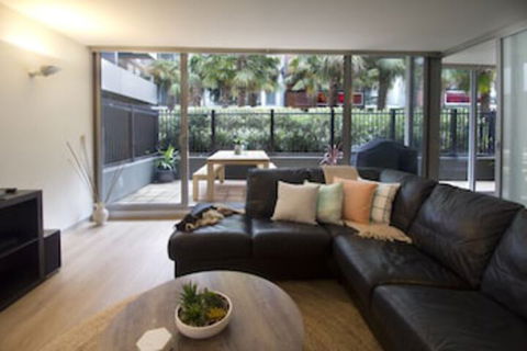 Urban Sea Drift - Rejuvenate Stays - Sunshine Coast Tourism 0