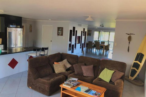 Backpackers At 1770 - Holiday Sunshine Coast 2