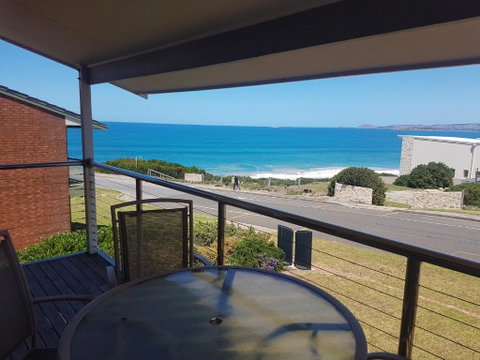 Neptune At Port Elliot - Sunshine Coast Tourism 3