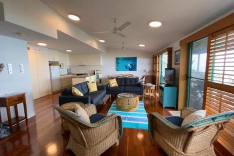 Lookout Unit 7 - Sunshine Coast Tourism 5