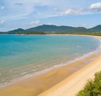 Kurrimine Beach Huts - Holiday Sunshine Coast