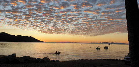 A City Retreat 2BR Apartment Reid Park Townsville - Holiday Sunshine Coast 1