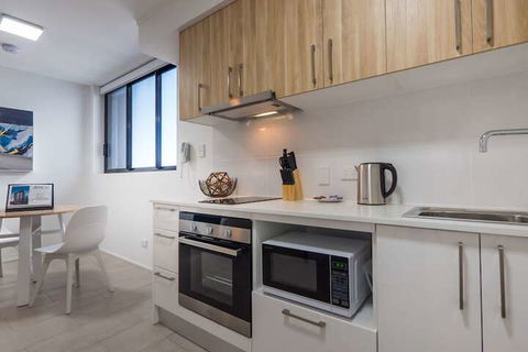 Annexe Apartments - Holiday Sunshine Coast 4