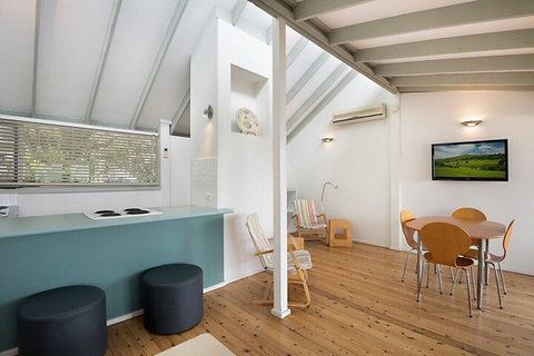 Rocky Views 1 - Holiday Sunshine Coast 5