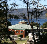 Snug Beach Cabin And Caravan Park - Sunshine Coast Tourism