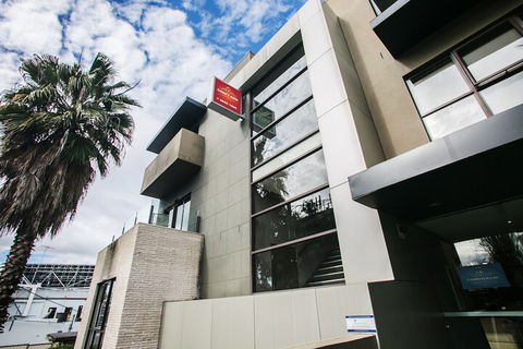 Comfy Kew Apartments - Sunshine Coast Tourism 3