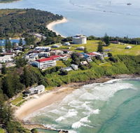 Pacific Hotel Yamba - Holiday Sunshine Coast