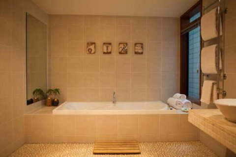 Taman Sari Private Pavilions - Holiday Sunshine Coast 5