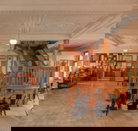 Hotel Corones - Sunshine Coast Tourism