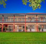 Williams Lodge - Sunshine Coast Tourism