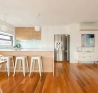Kangaroo Bay Apartments - Sunshine Coast Tourism