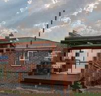 Royal Motel Tenterfield - Sunshine Coast Tourism