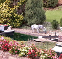 Ivy  Roses Boutique Apartments - Holiday Sunshine Coast