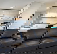 Hamilton on Beaumont - Holiday Sunshine Coast