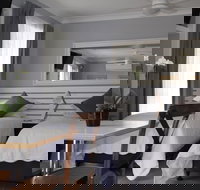 Paperbark Bed  Breakfast - Holiday Sunshine Coast