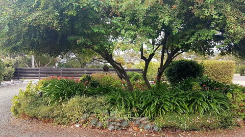 Admirals Inn - Holiday Sunshine Coast 1