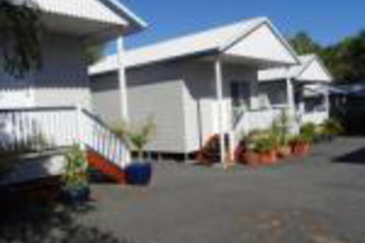 Augathella QLD Holiday Sunshine Coast