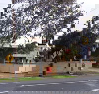 Eaglehawk Motel - Holiday Sunshine Coast