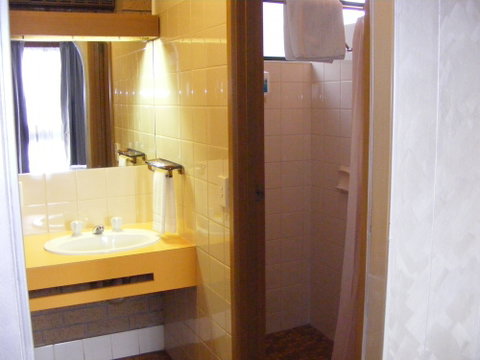 Eaglehawk Motel - Sunshine Coast Tourism 6