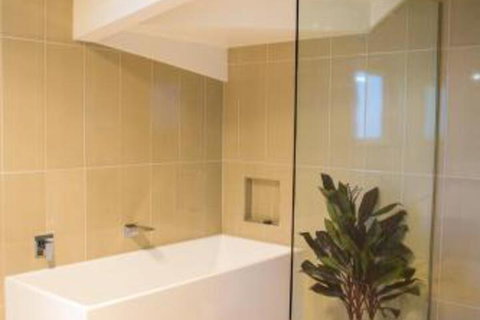 Wye Not Escape - Sunshine Coast Tourism 3