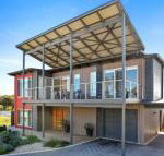 RiverSea Goolwa Beachhouse WiFi Pet Friendly - Sunshine Coast Tourism