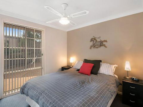 Toukley Lake House - Sunshine Coast Tourism 3
