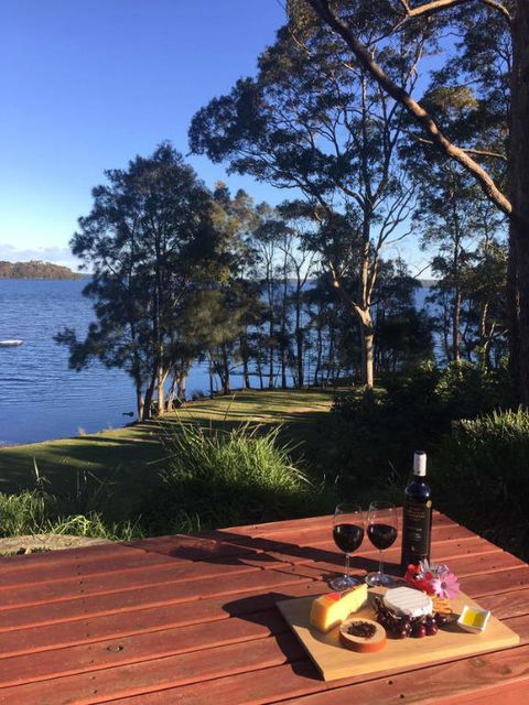 The Basin Waterfront - Holiday Sunshine Coast 4