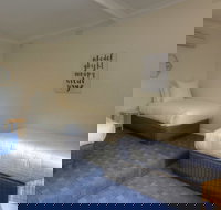 Corryong Hotel Motel - Holiday Sunshine Coast