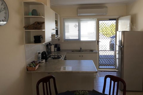 Applecross Village Apartment - Holiday Sunshine Coast 6