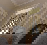 Royal Hotel Gatton - Holiday Sunshine Coast