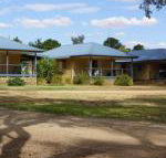 Tooleybuc River Retreat Villas - Sunshine Coast Tourism