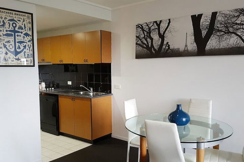 Anchor On Paramount - Holiday Sunshine Coast 2