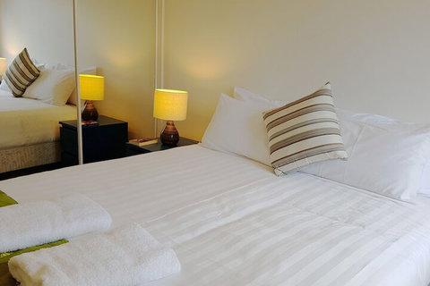 Anchor On Paramount - Holiday Sunshine Coast 4