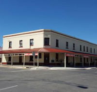 Copper Coast Hotel - Holiday Sunshine Coast