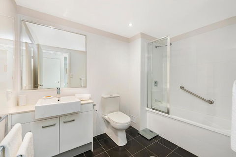 Keiths Sister - Sunshine Coast Tourism 2