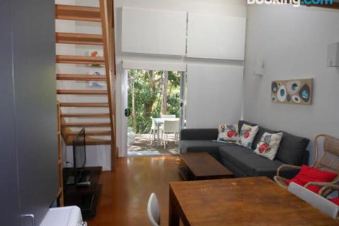 Shack 24 - Sunshine Coast Tourism 4