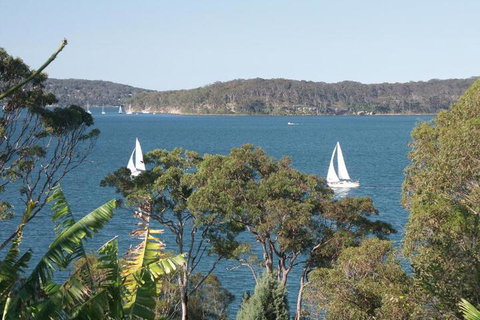 A Lakehouse Escape - Holiday Sunshine Coast 6